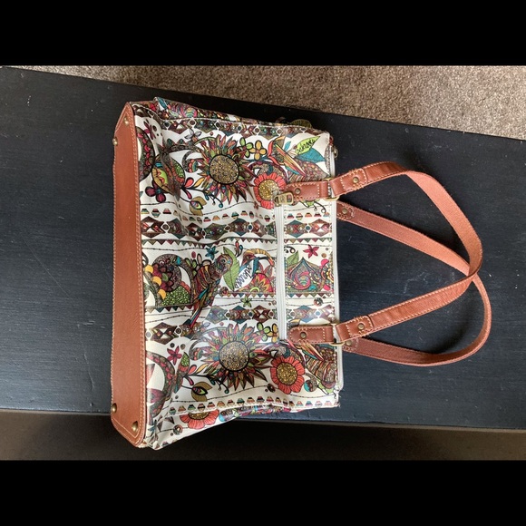 Sakroots Handbags - Sakroots Owl purse. Great condition!